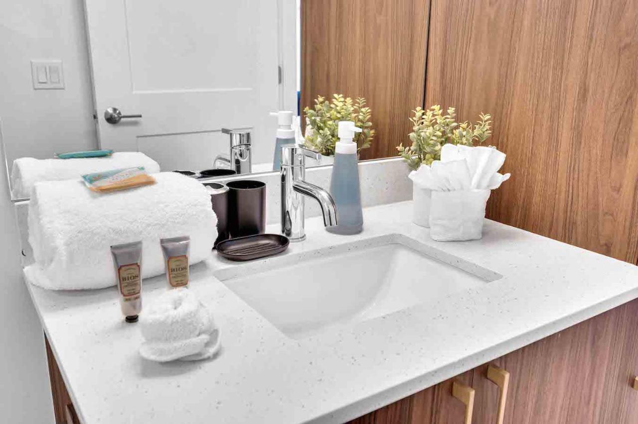 Charming Apt In The Heart Of Downtown With Free Parking ميامي المظهر الخارجي الصورة